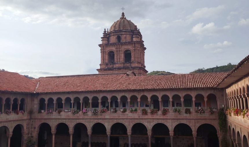 Cusco, Machu Picchu, Maras Salt Mines & Moray Tour 6D/5N